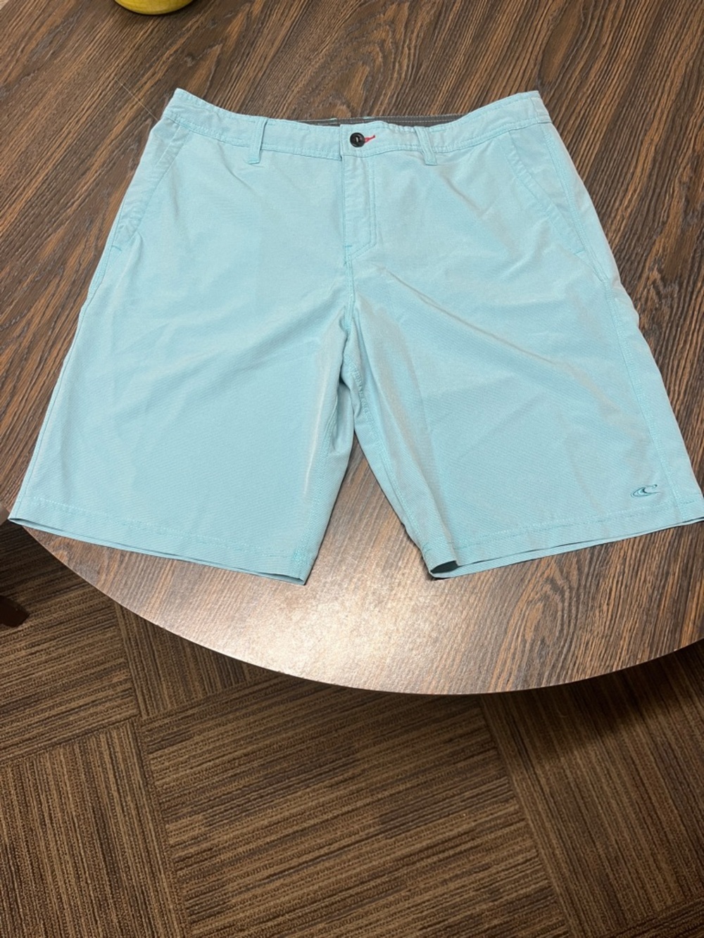 O'Neill Light Aqua Men's Flat Front Board Shorts

Inseam: 11 inch approximately